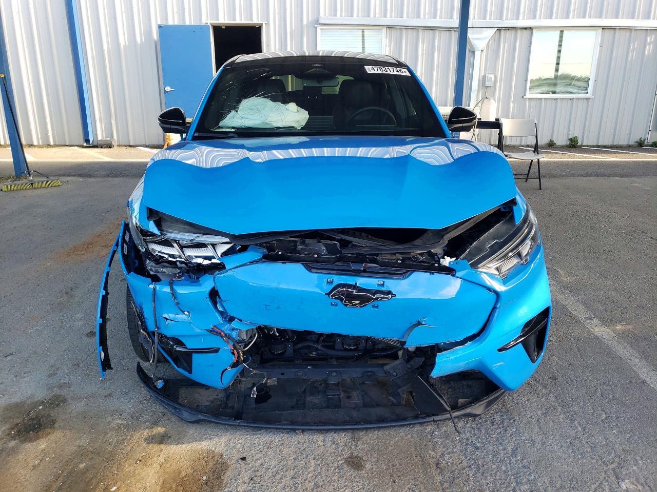 2023 Ford Mustang Mach-E Gt - zdjęcie 5