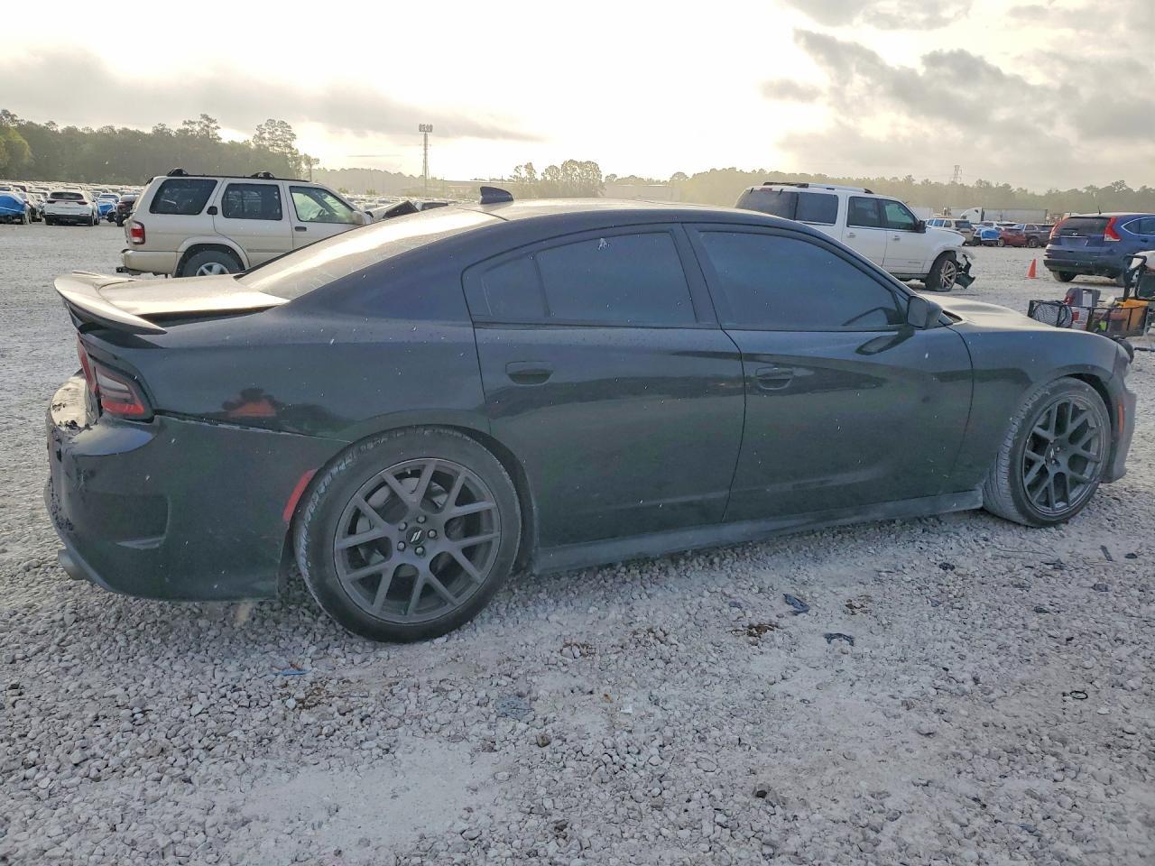 2017 Dodge Charger R - zdjęcie 3