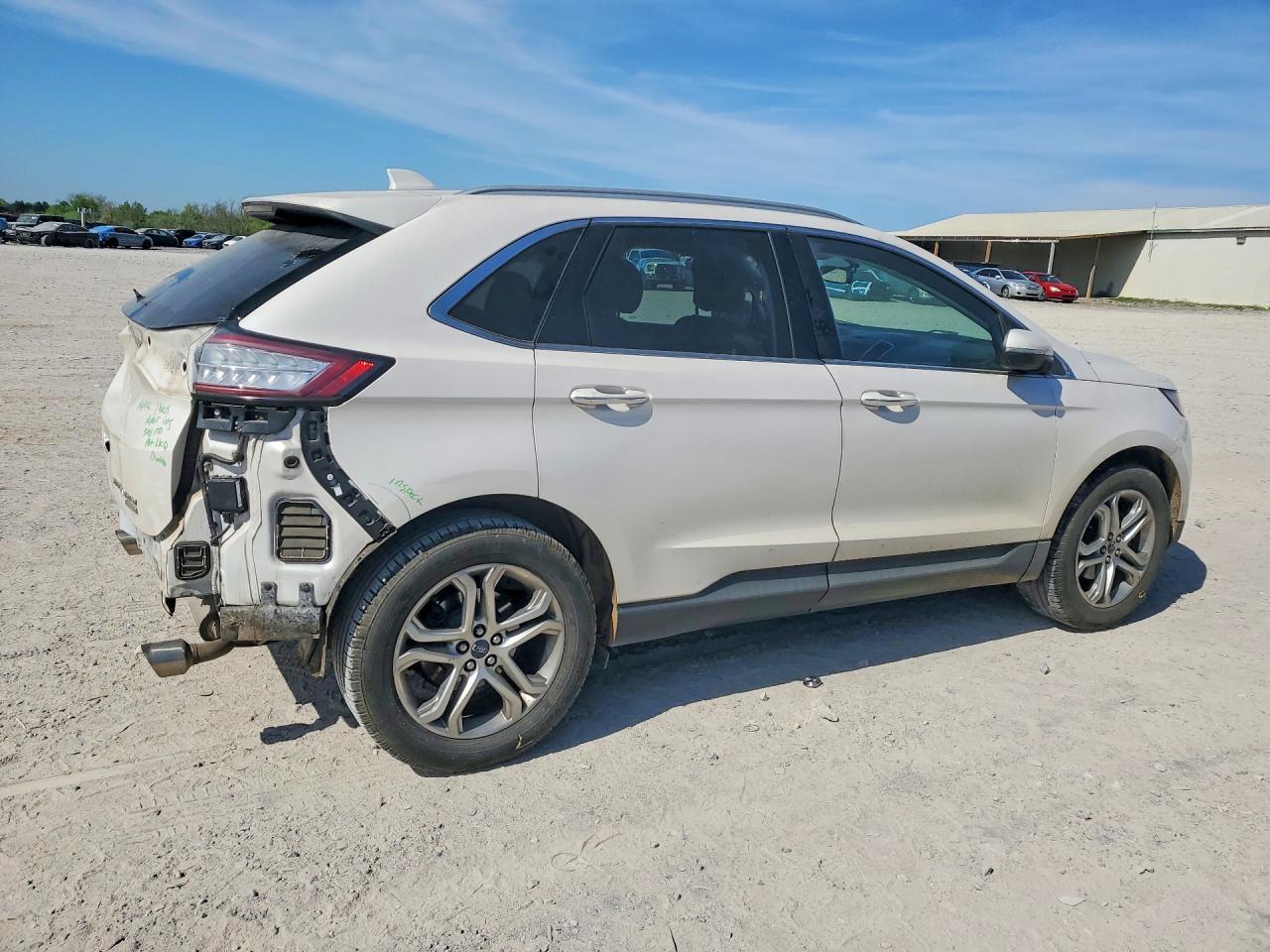 2016 Ford Edge Titanium - zdjęcie 3
