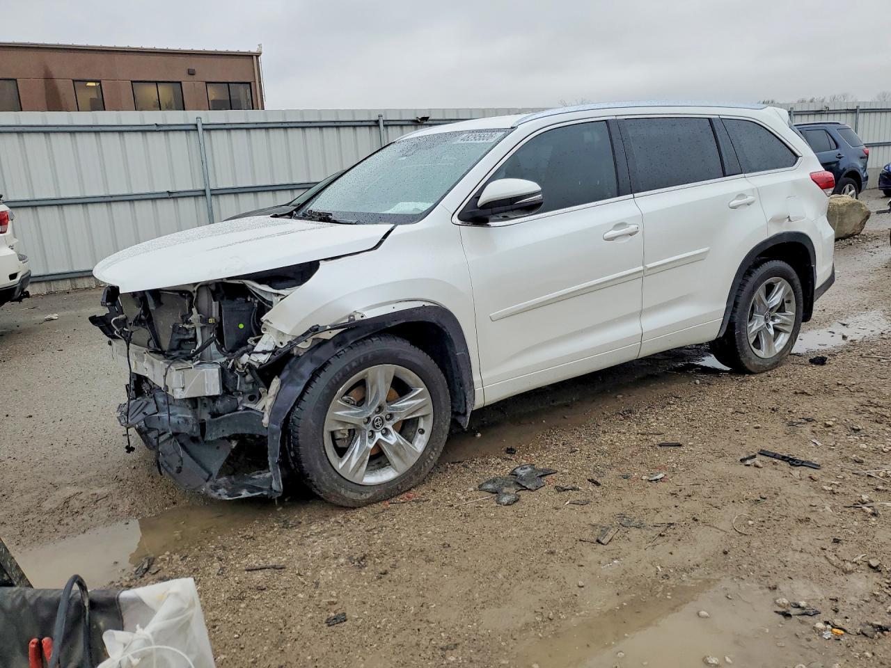 2018 Toyota Highlander Limited - zdjęcie główne