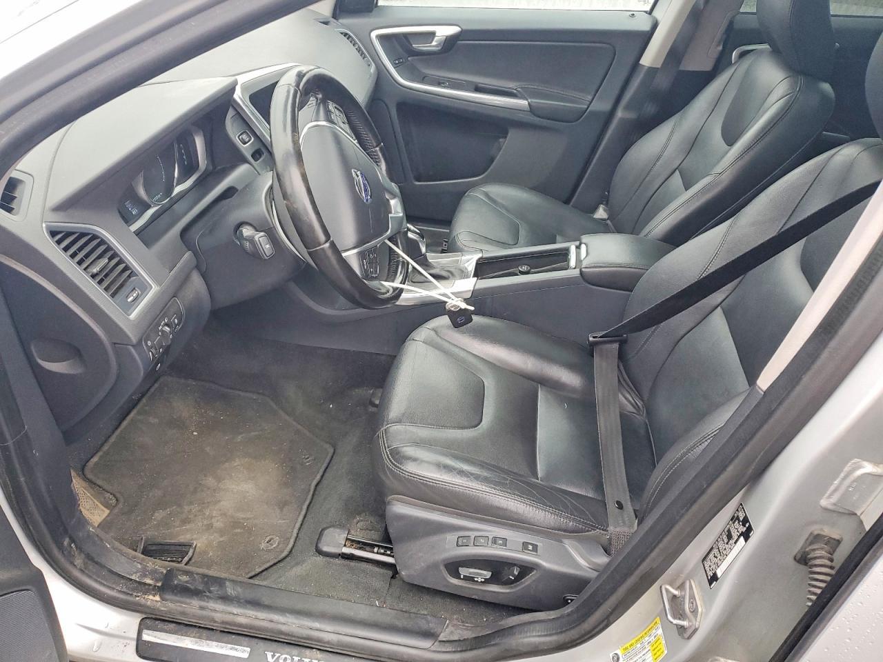 2016 Volvo Xc60 T6 Premier - zdjęcie 7