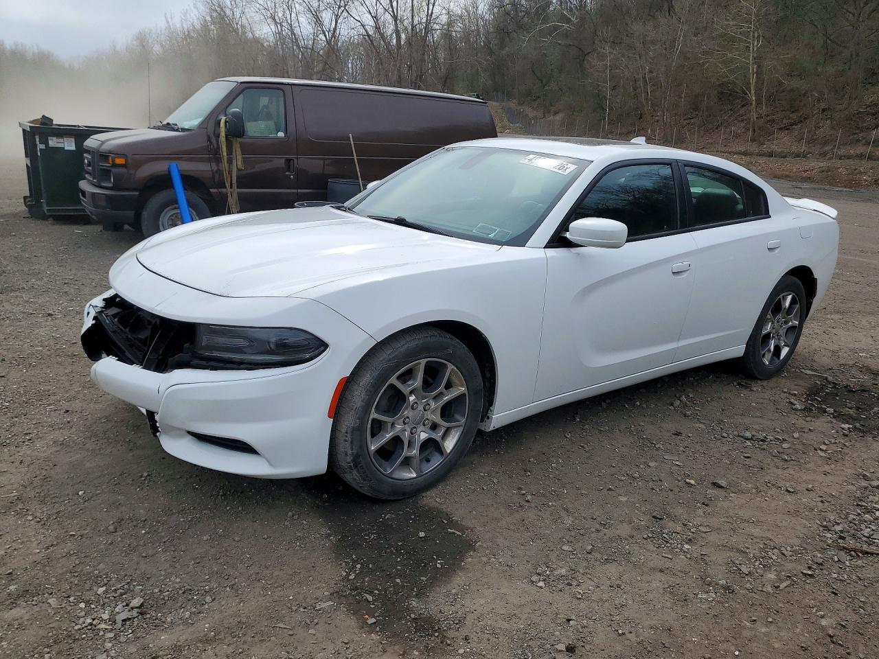 2015 Dodge Charger Sxt - zdjęcie główne