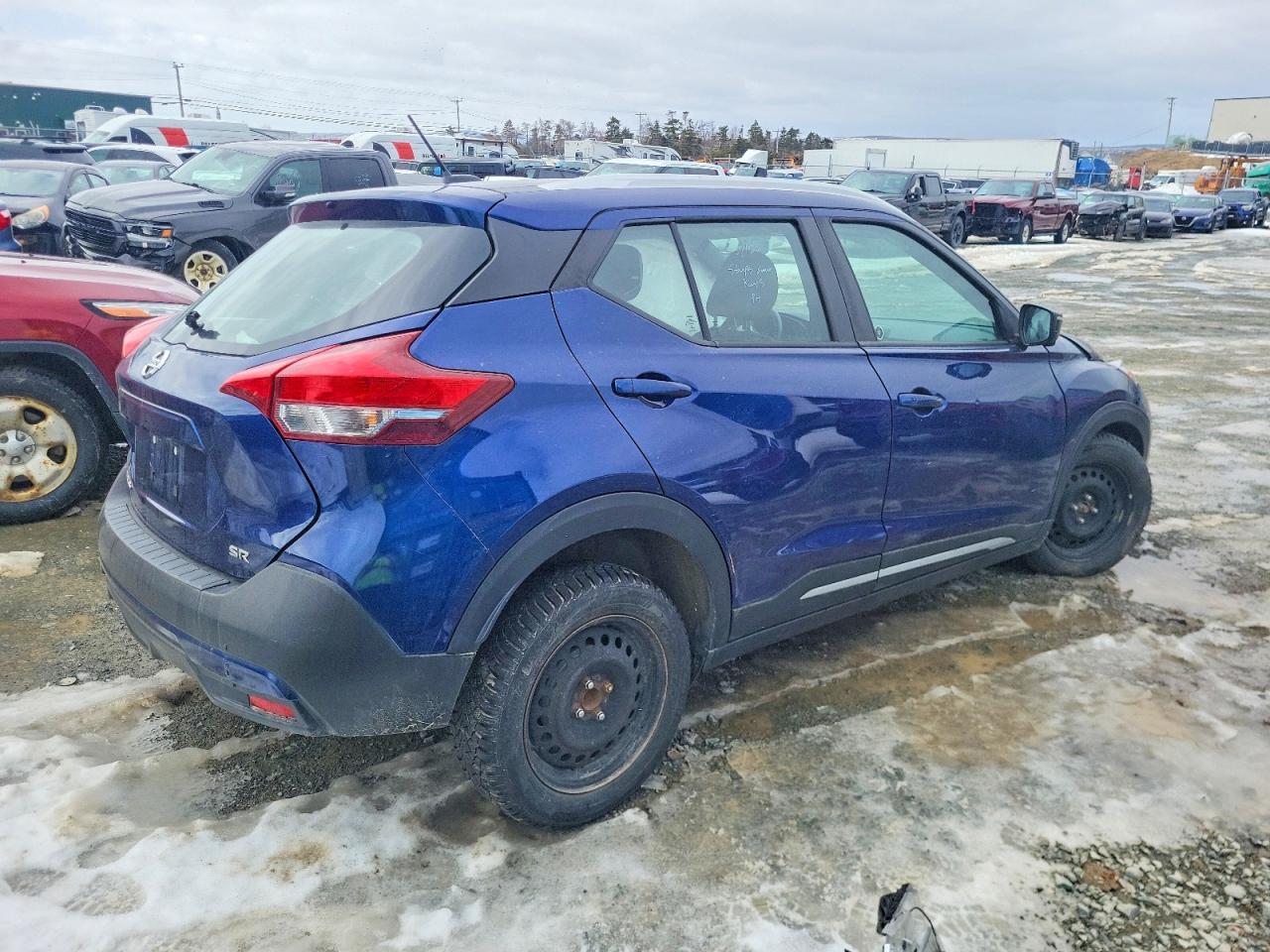 2019 Nissan Kicks S - zdjęcie 3