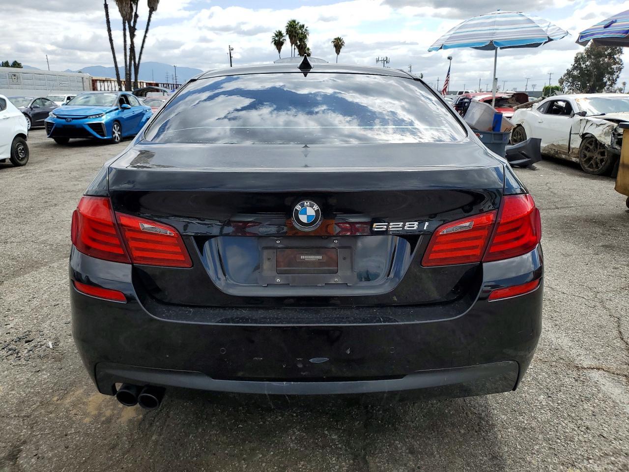 2013 BMW 528 I - zdjęcie 6