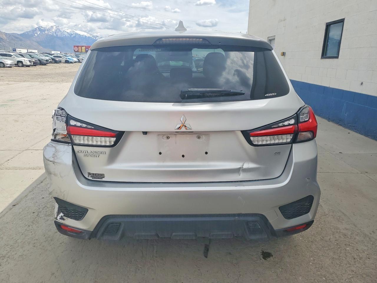 2020 Mitsubishi Outlander Sport Es - zdjęcie 6