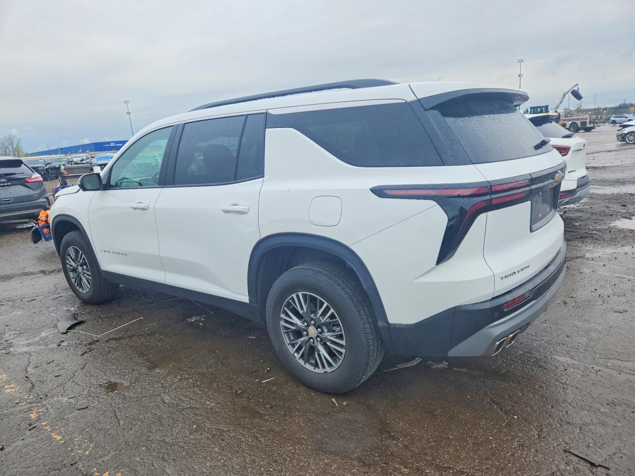 2024 Chevrolet Traverse Lt - zdjęcie 2