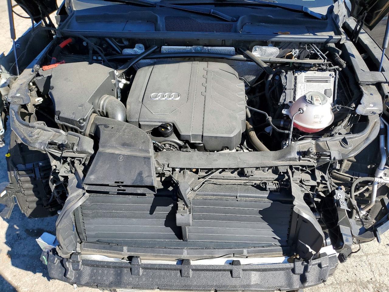 2022 Audi Q5 Premium 40 - zdjęcie 12