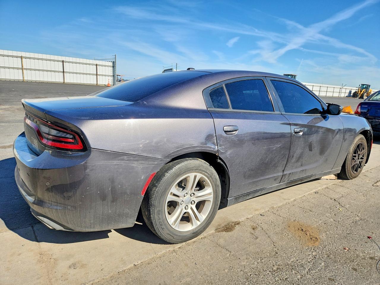 2020 Dodge Charger Sxt - zdjęcie 3