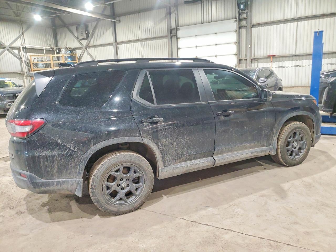 2025 Honda Pilot Trailsport - zdjęcie 3