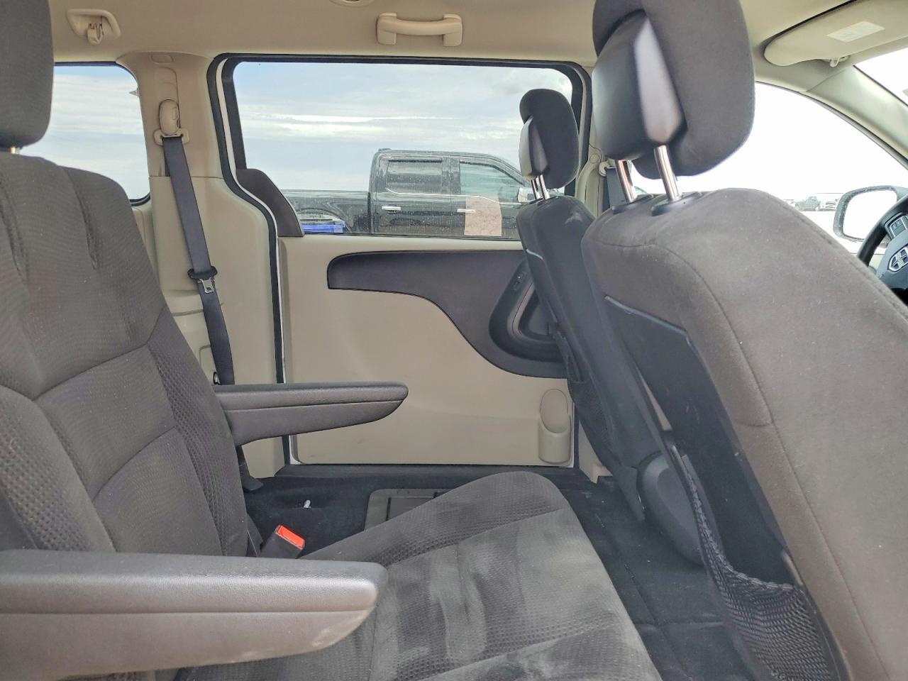 2016 Dodge Grand Caravan Se - zdjęcie 11