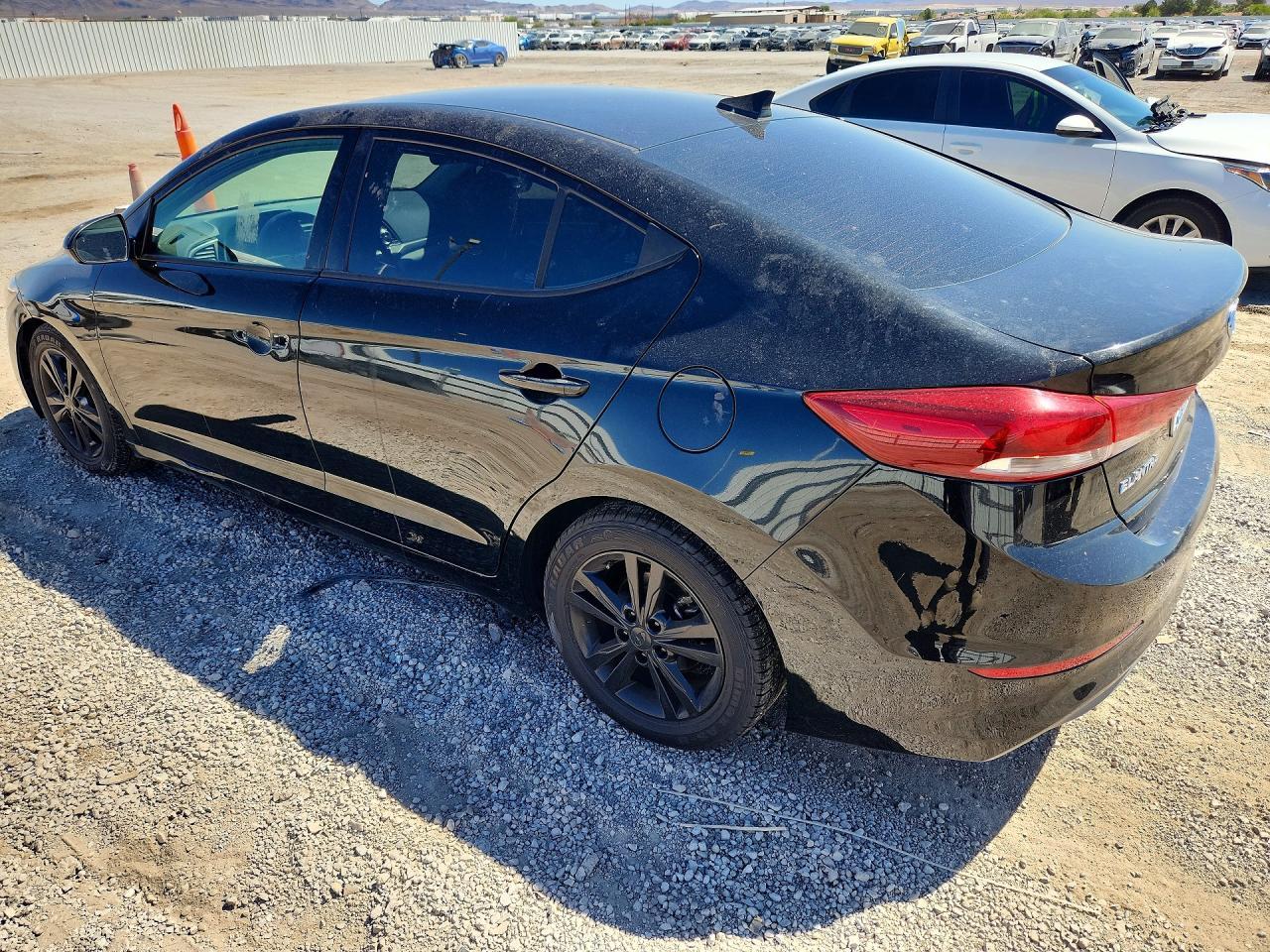 2018 Hyundai Elantra Sel - zdjęcie 2