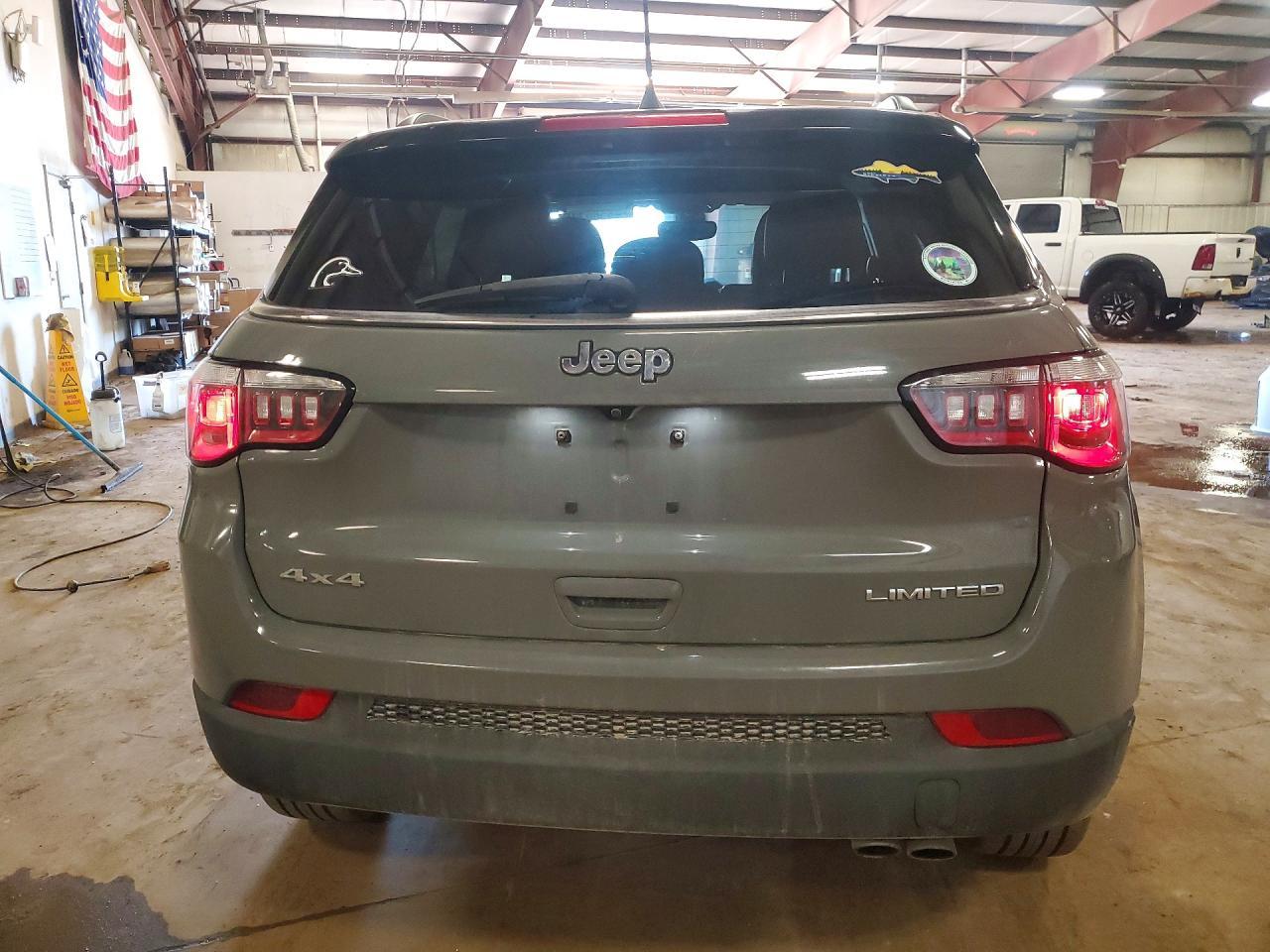 2020 Jeep Compass Limited - zdjęcie 6