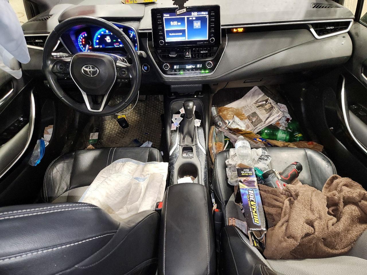 2020 Toyota Corolla Xse - zdjęcie 8