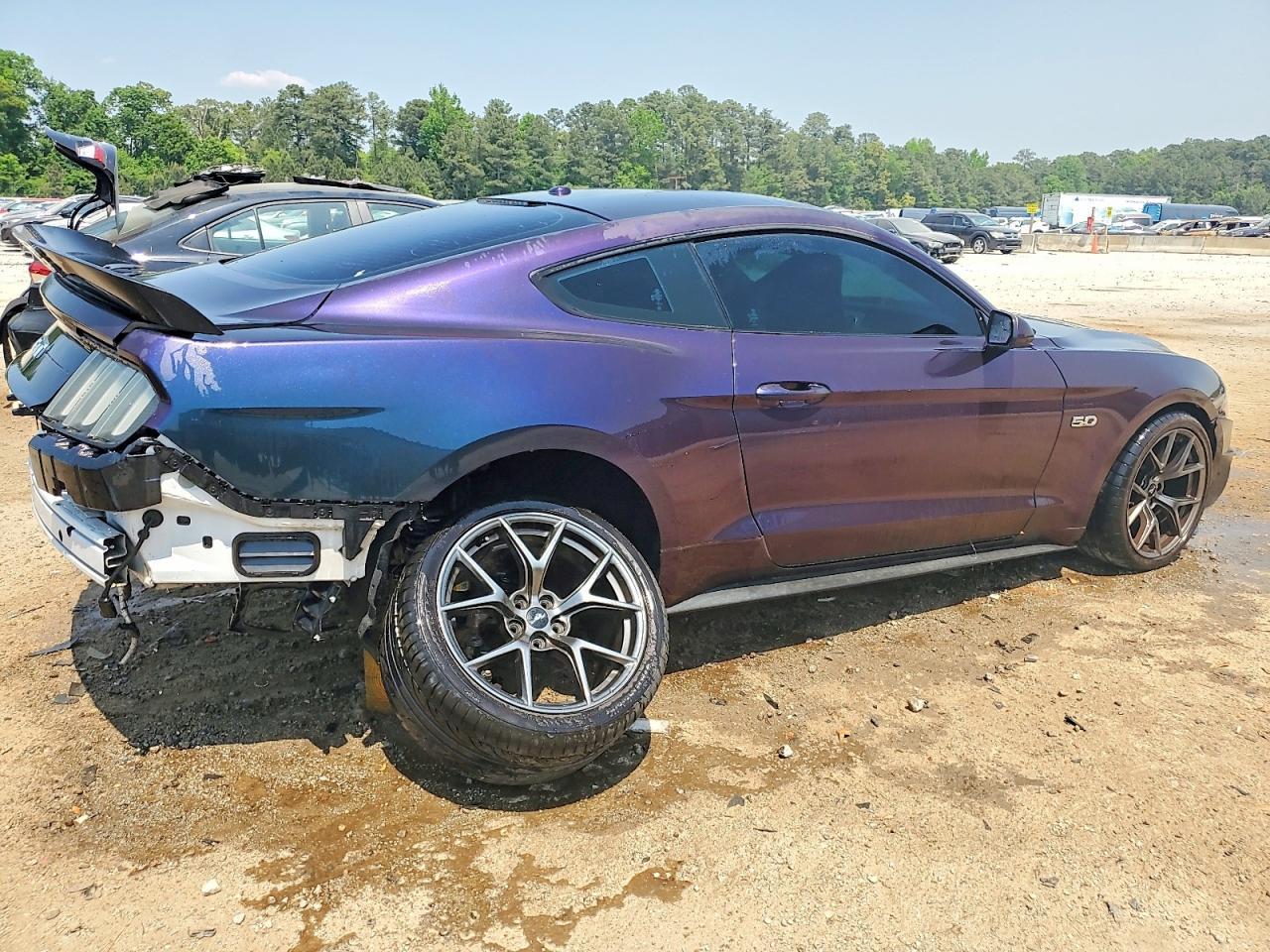 2019 Ford Mustang Gt - zdjęcie 3