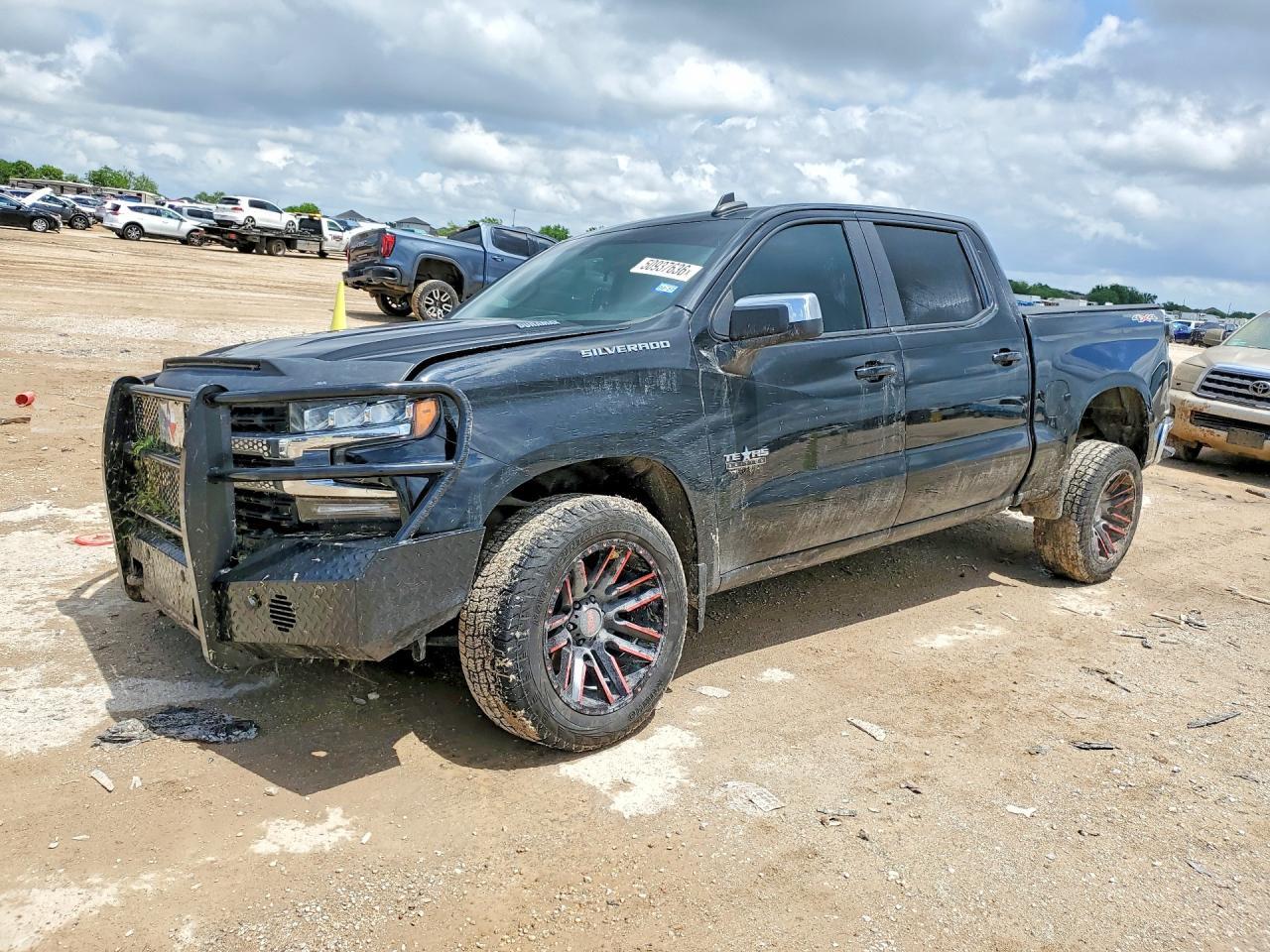 2021 Chevrolet Silverado K1500 Lt - zdjęcie główne