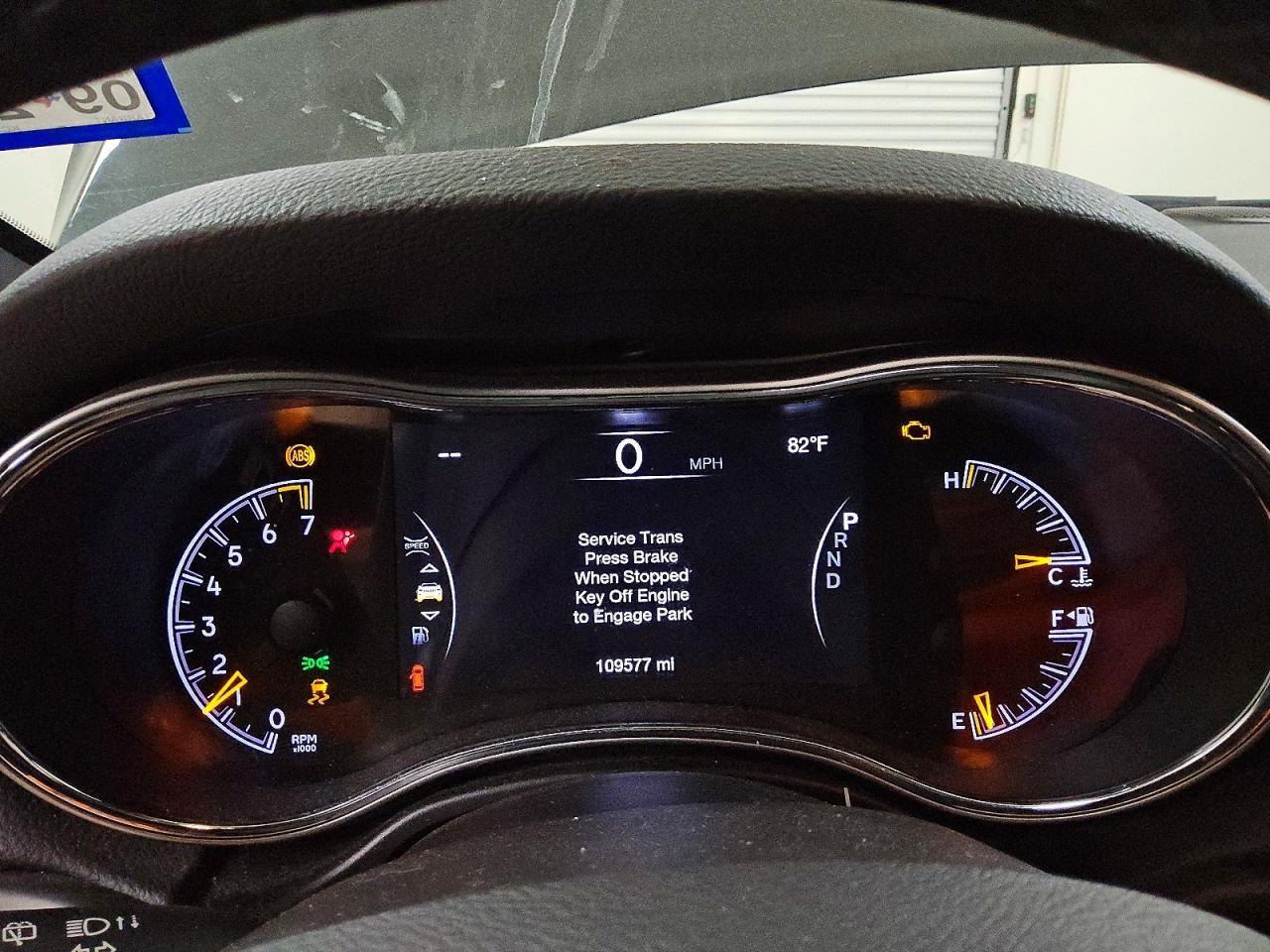 2019 Jeep Grand Cherokee Laredo - zdjęcie 9