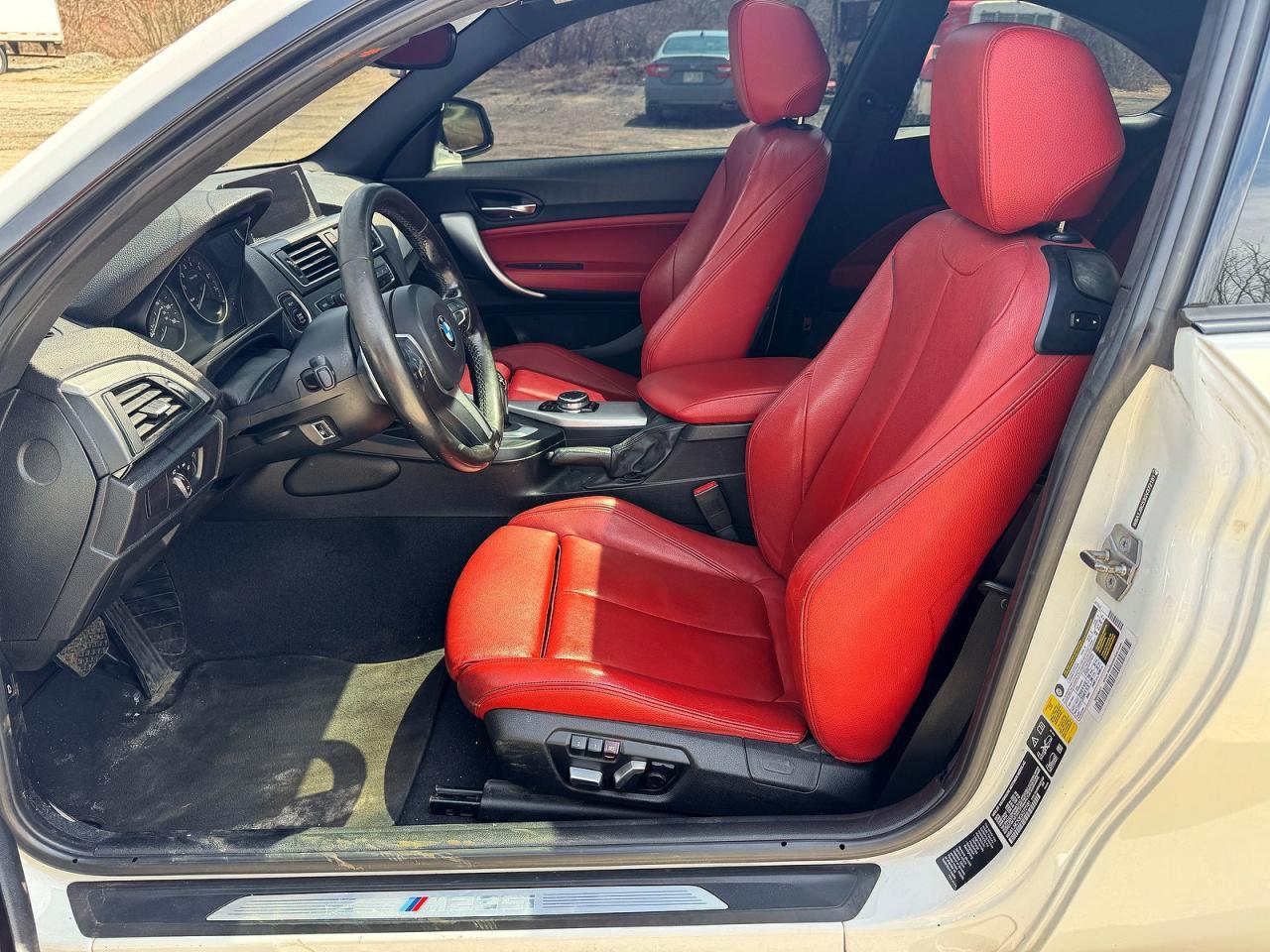 2016 BMW M235Xi - zdjęcie 11