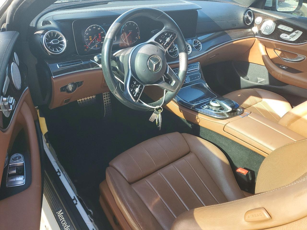 2020 Mercedes-Benz E 450 - zdjęcie 8