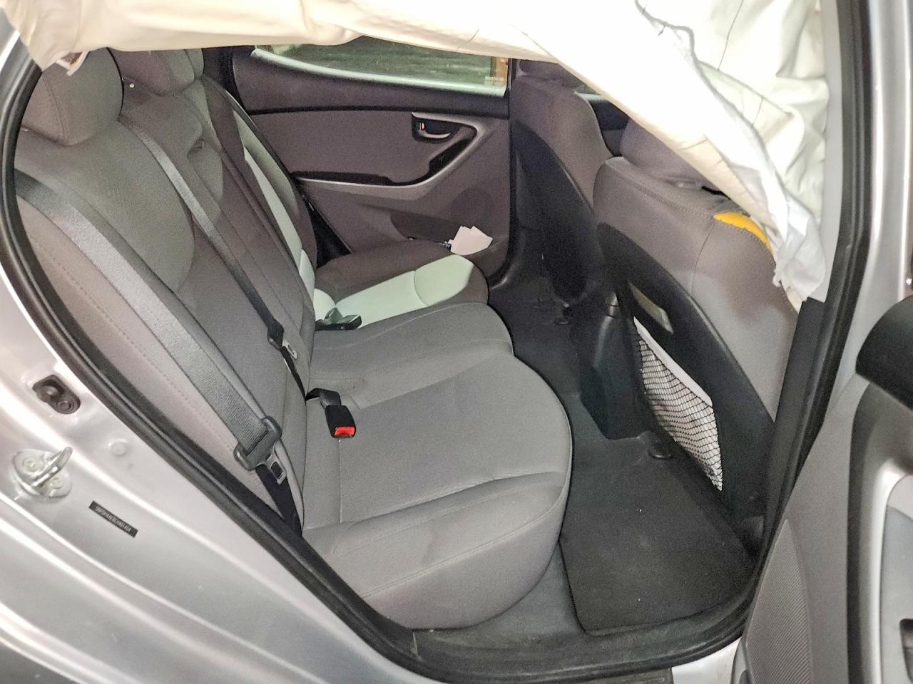 2014 Hyundai Elantra Se - zdjęcie 11
