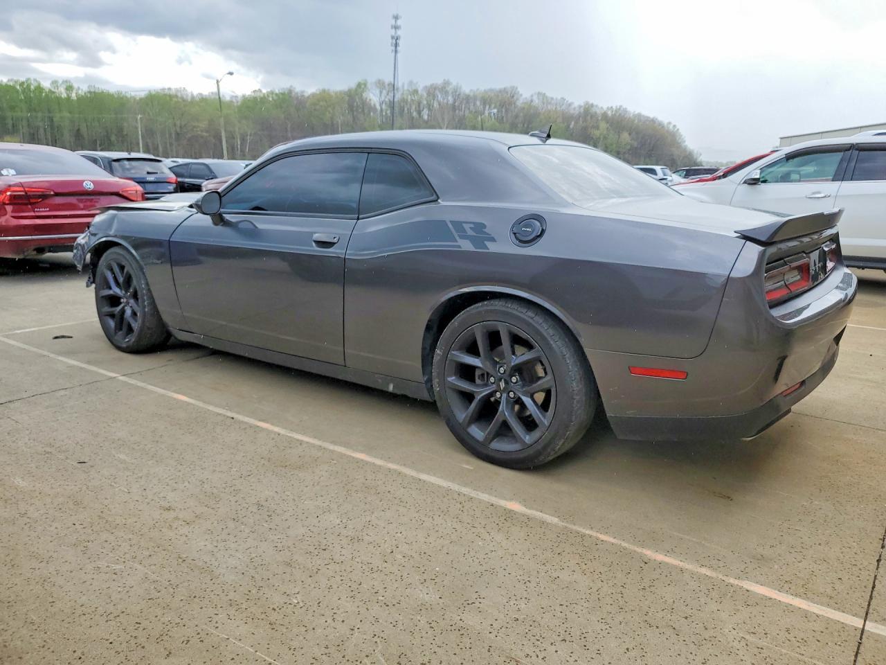 2019 Dodge Challenger R - zdjęcie 2