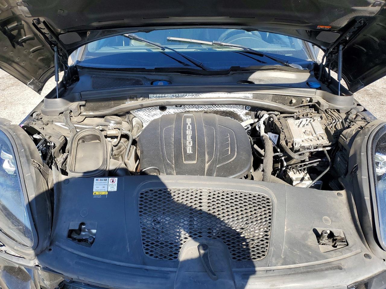 2021 Porsche Macan - zdjęcie 12