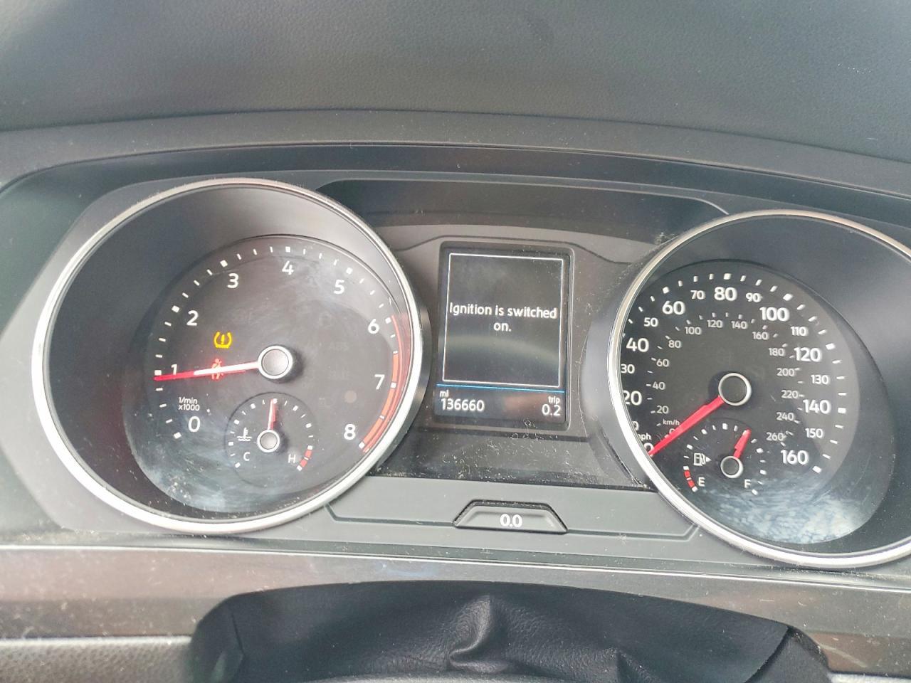 2018 Volkswagen Tiguan S - zdjęcie 9