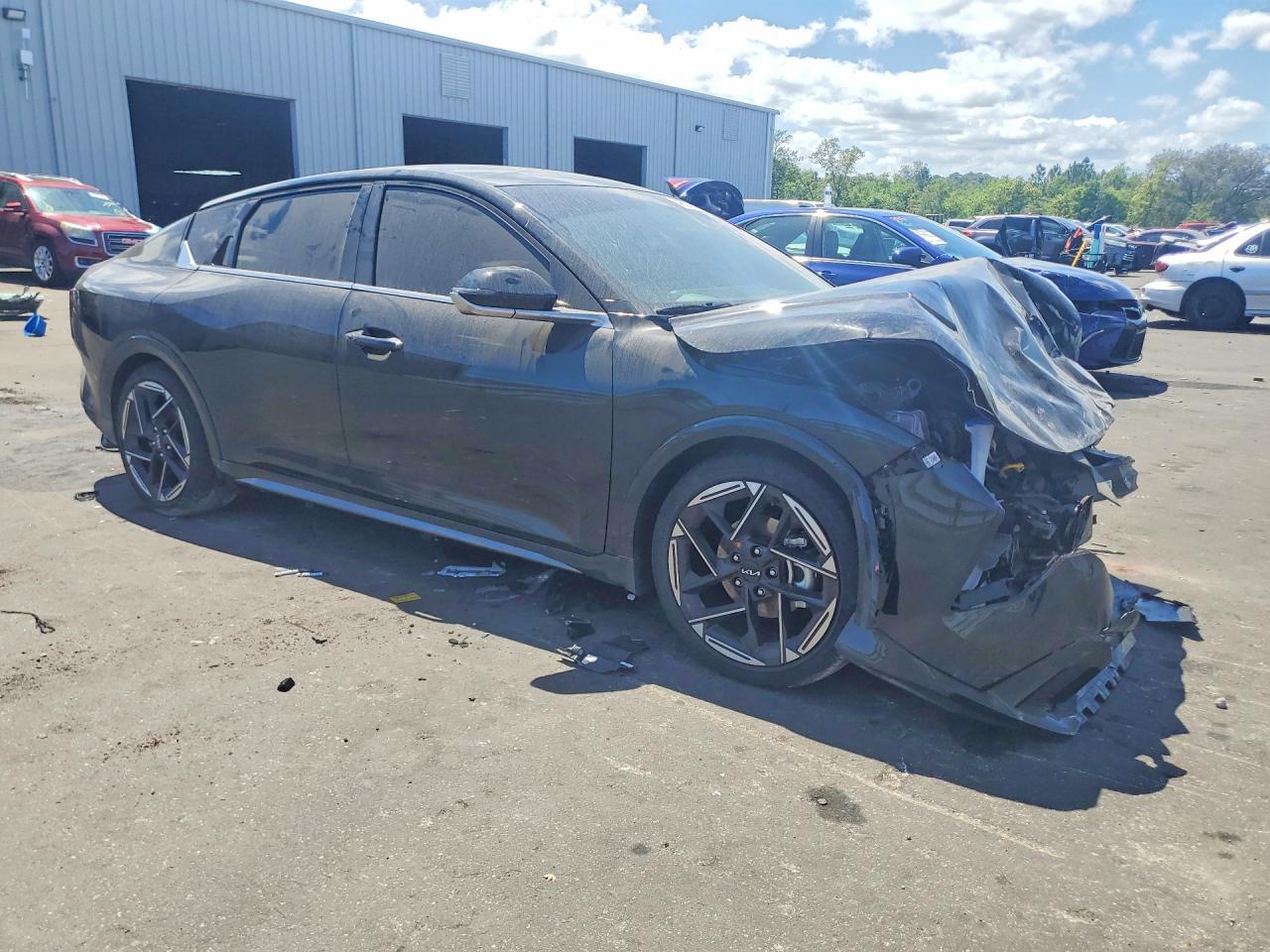 2025 Kia K4 Gt-Line - zdjęcie 4