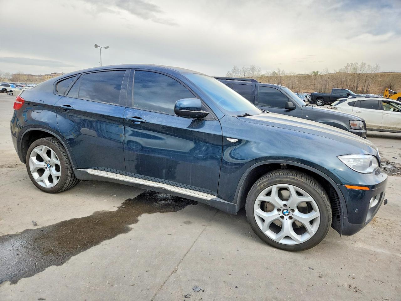 2014 BMW X6 xDrive50I - zdjęcie 4