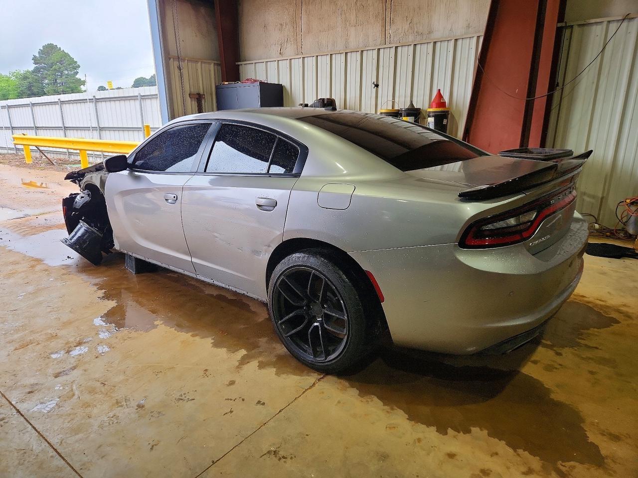 2018 Dodge Charger Sxt - zdjęcie 2