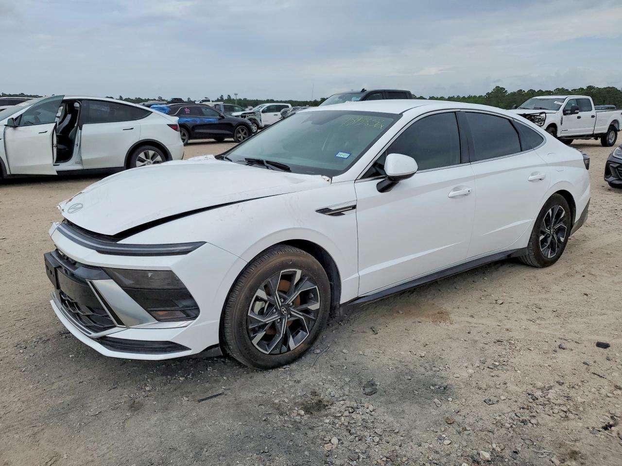 2025 Hyundai Sonata Sel - zdjęcie główne