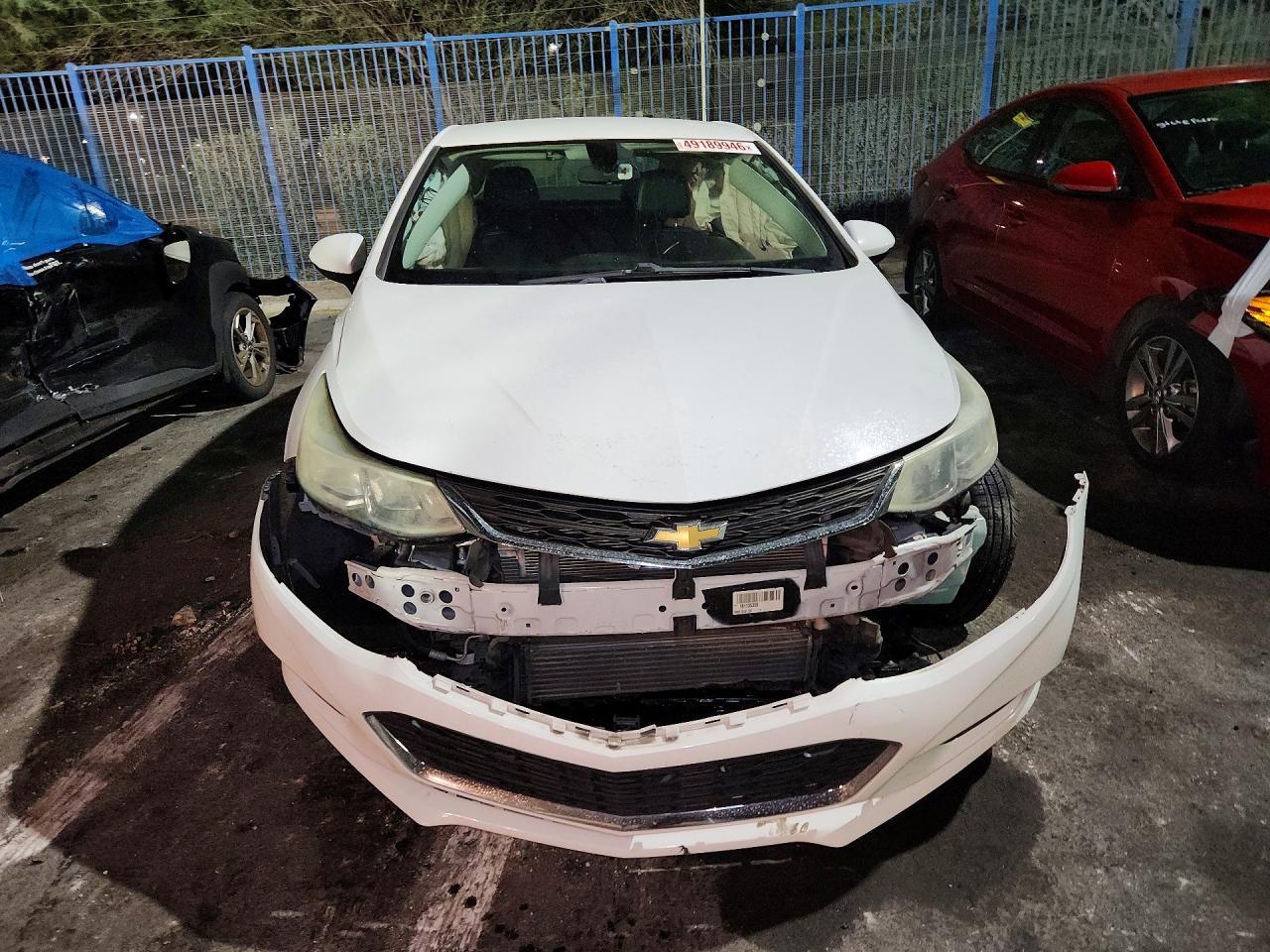 2018 Chevrolet Cruze Ls - zdjęcie 5