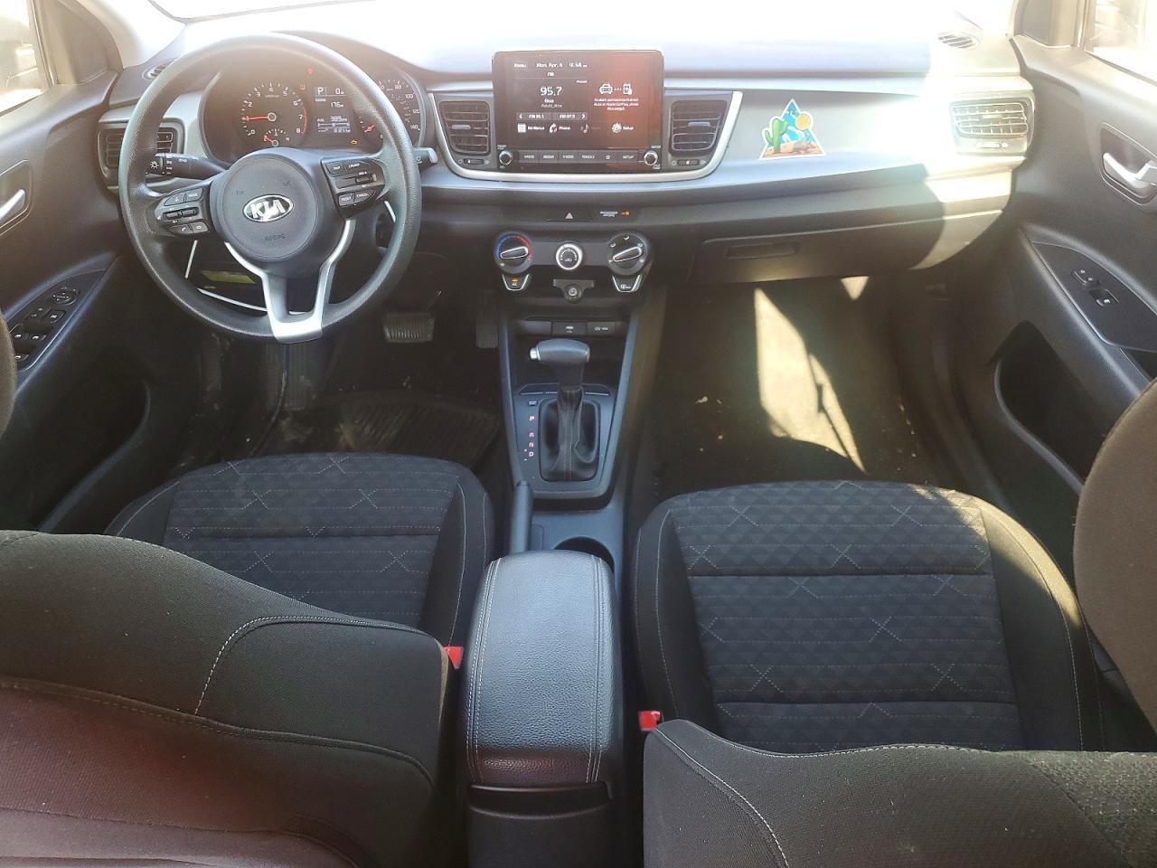 2021 Kia Rio S - zdjęcie 8