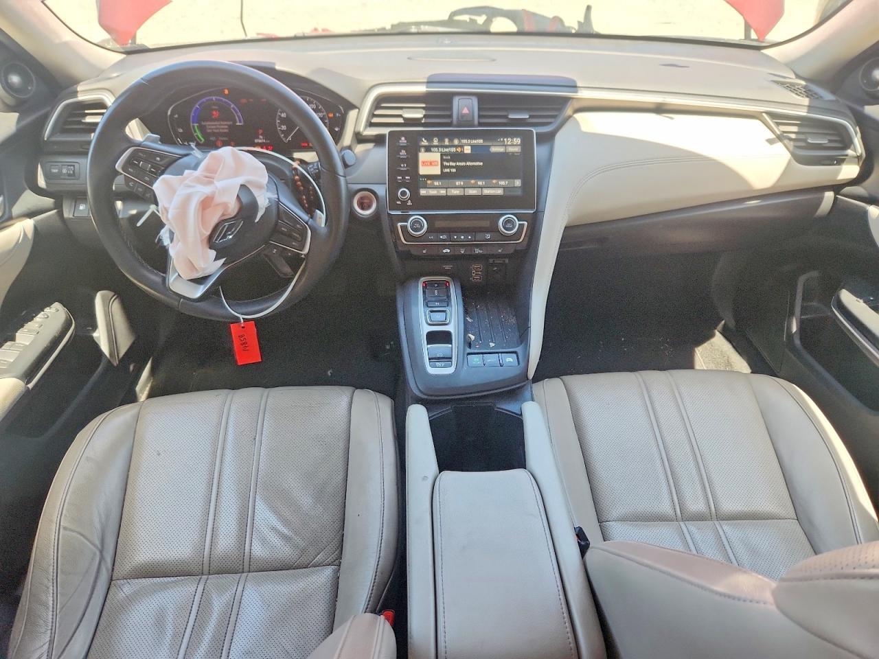 2019 Honda Insight Touring - zdjęcie 8