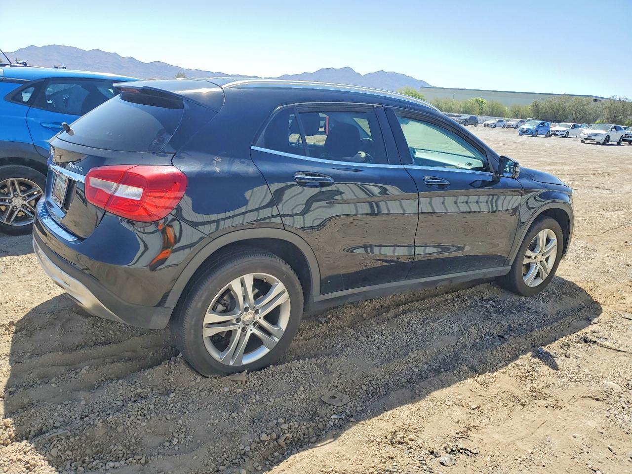 2016 Mercedes-Benz Gla 250 4Matic - zdjęcie 3