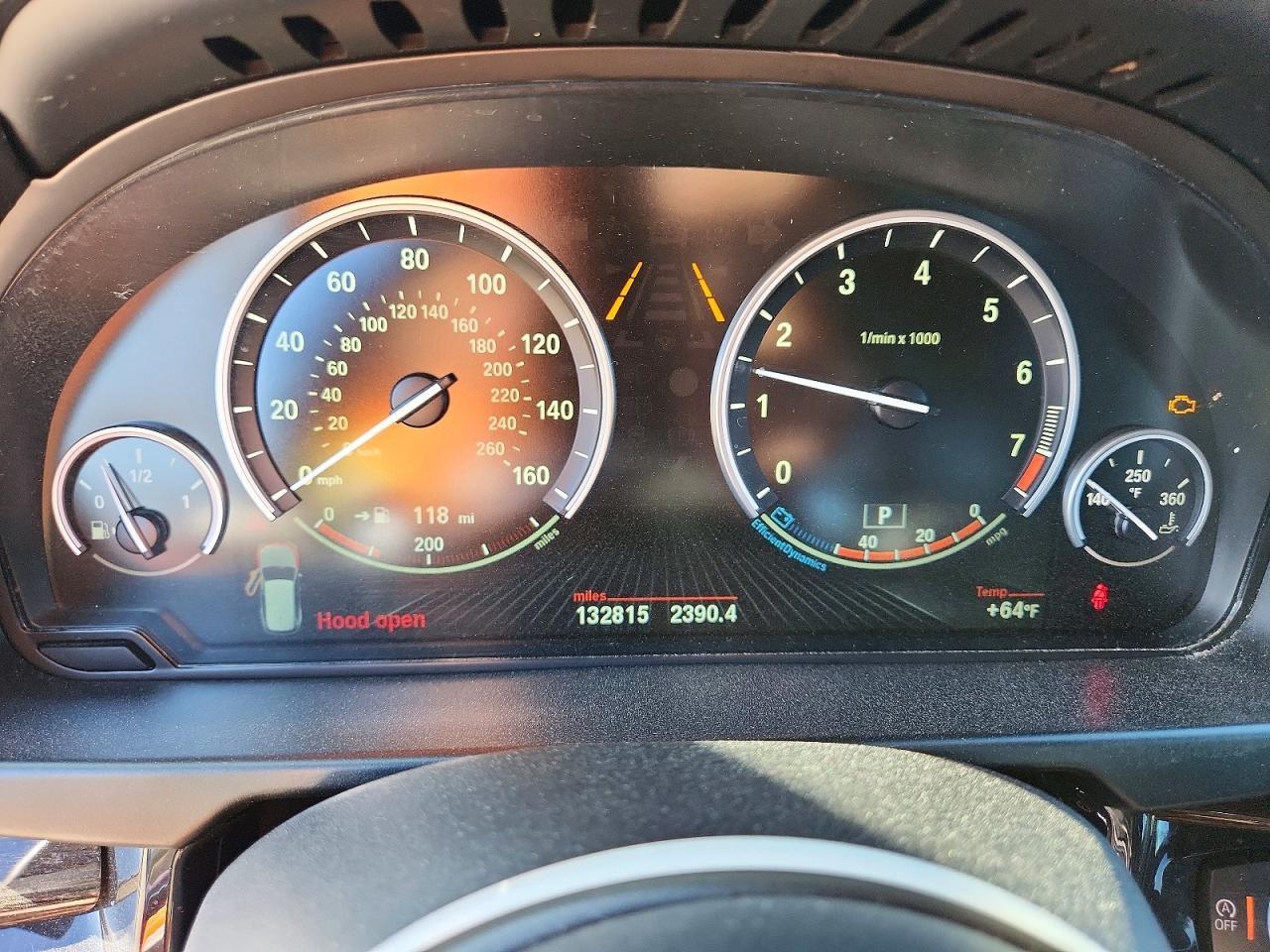 2015 BMW X5 xDrive50I - zdjęcie 9