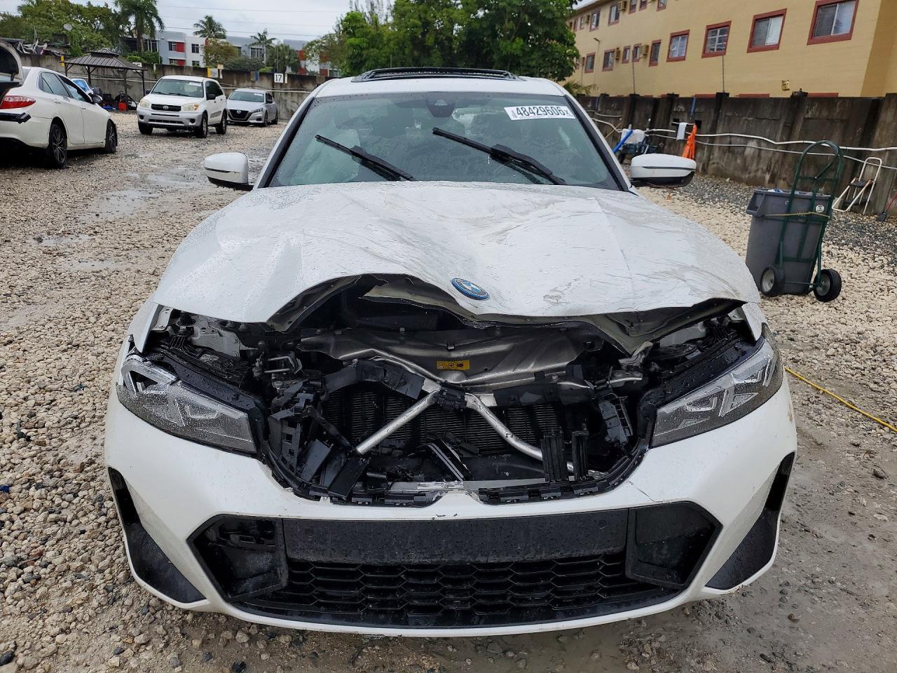 BMW Seria 3 - zdjęcie 5