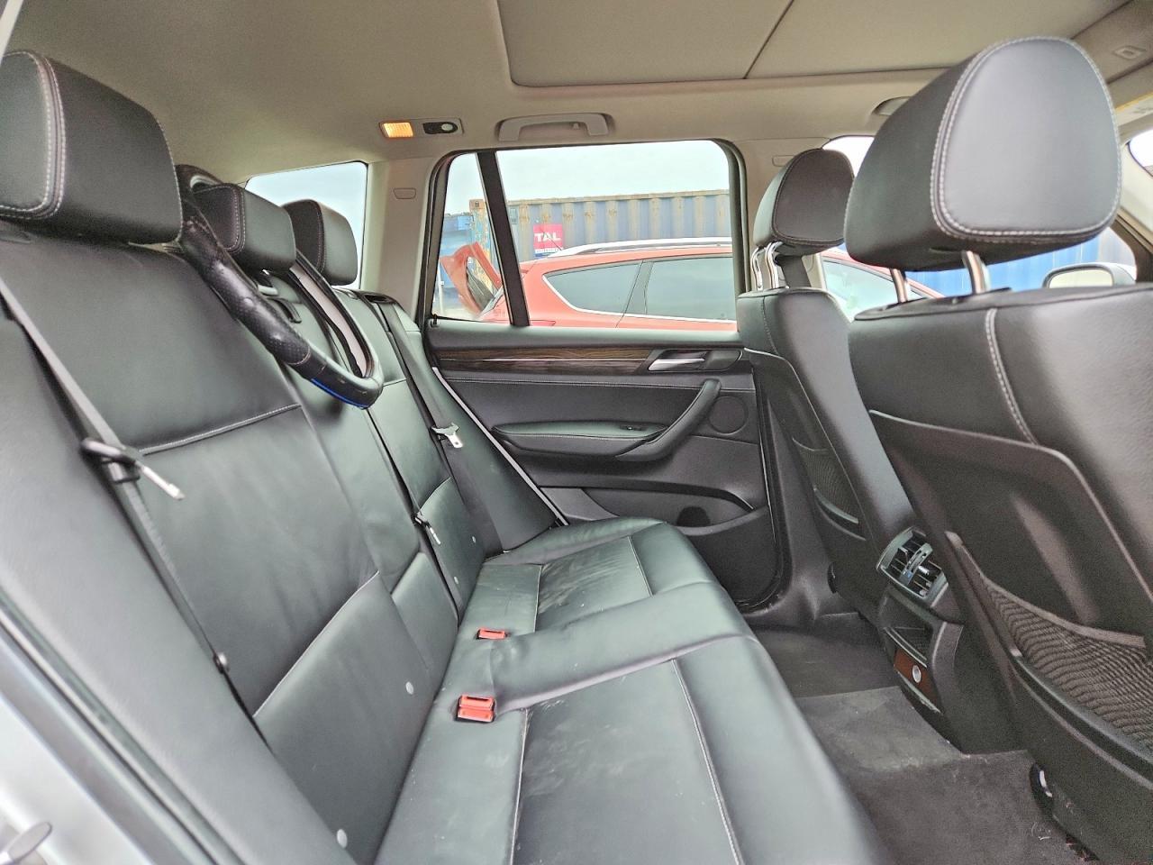2013 BMW X3 xDrive28I - zdjęcie 11