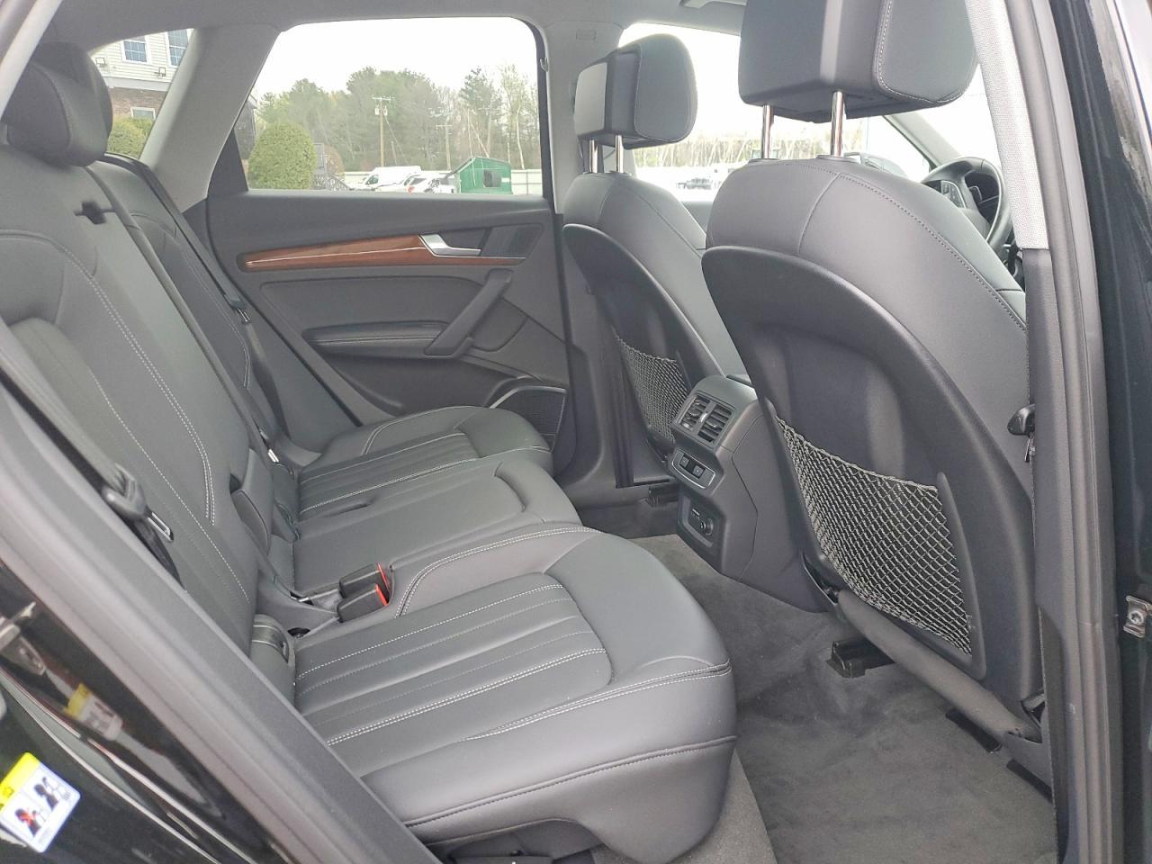 2021 Audi Q5 Premium Plus - zdjęcie 11