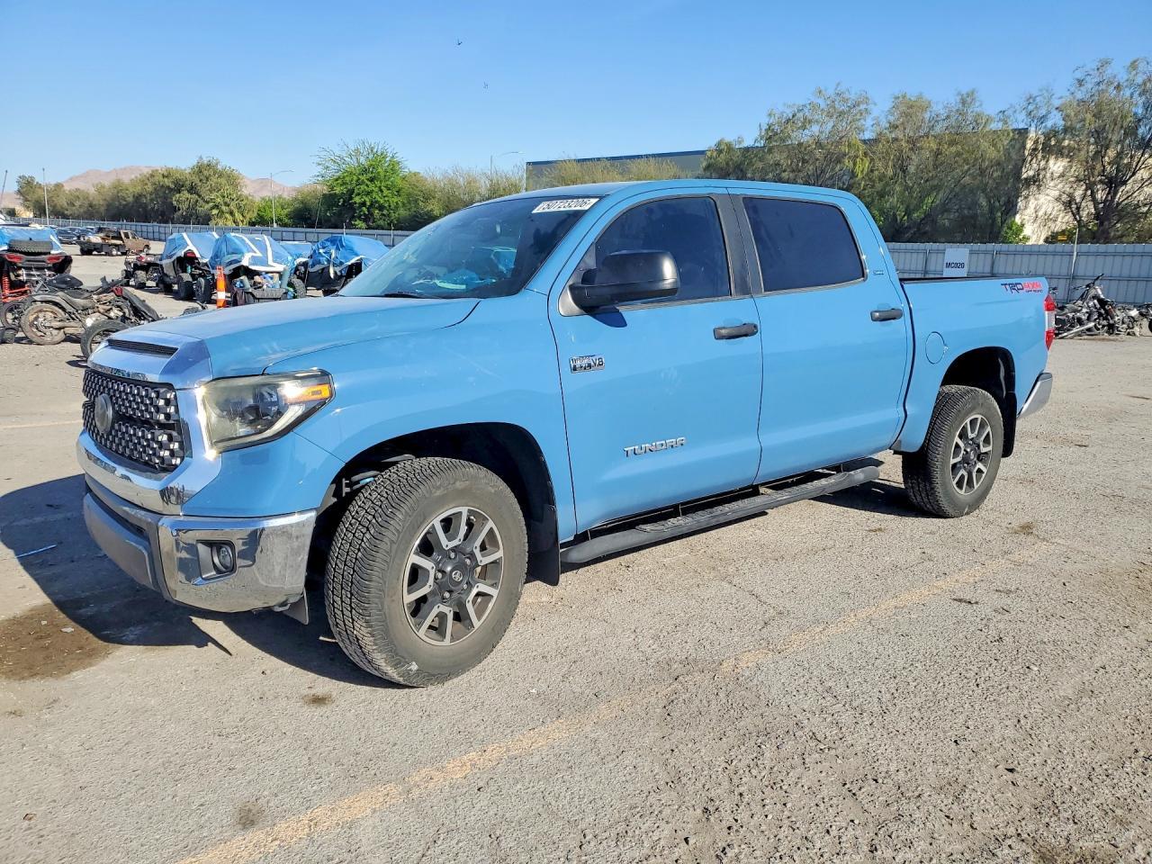 2019 Toyota Tundra Sr5 - zdjęcie główne