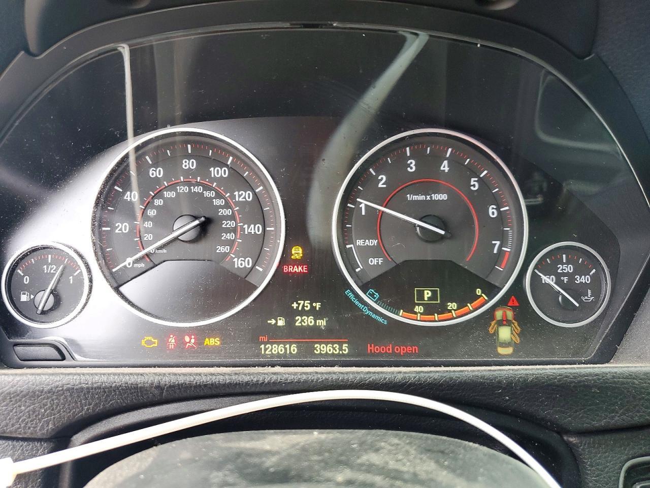 2015 BMW 335 I - zdjęcie 9