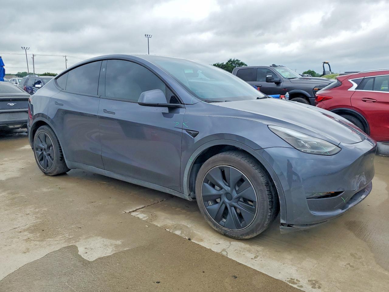 2023 Tesla Model Y - zdjęcie 4