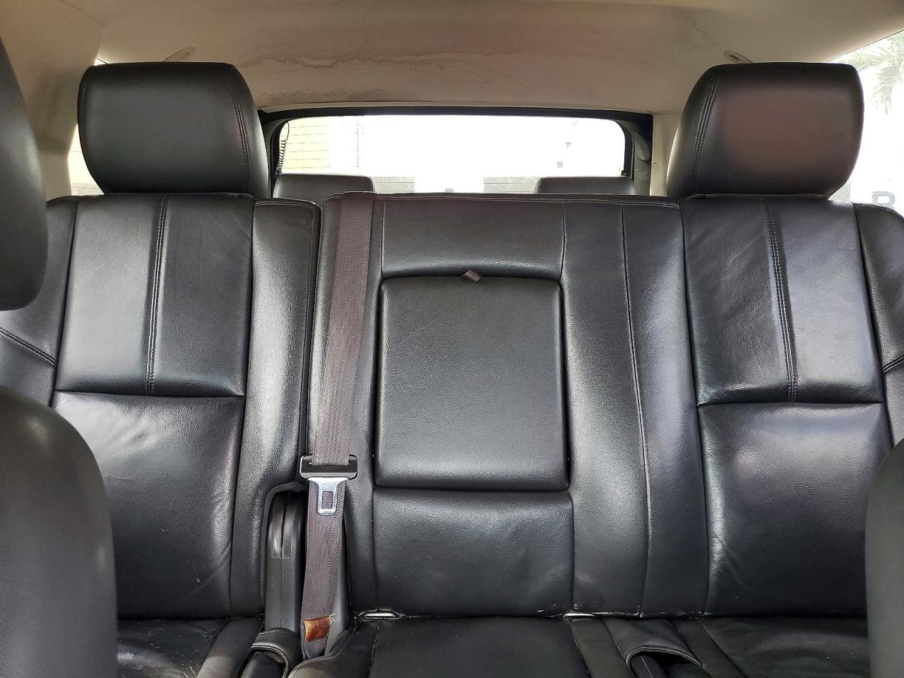 2014 Chevrolet Tahoe C1500 Lt - zdjęcie 10