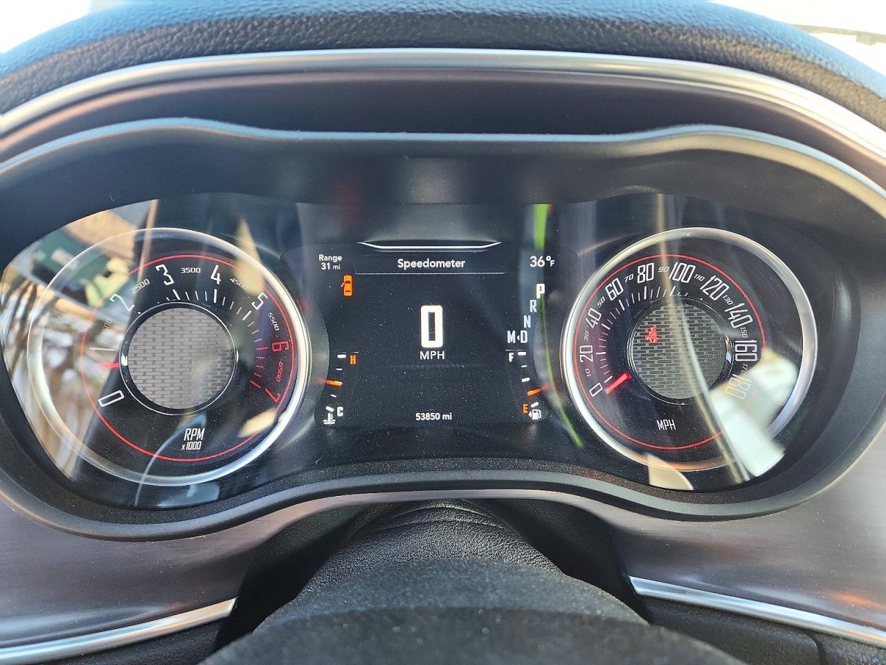 2018 Dodge Challenger R - zdjęcie 9