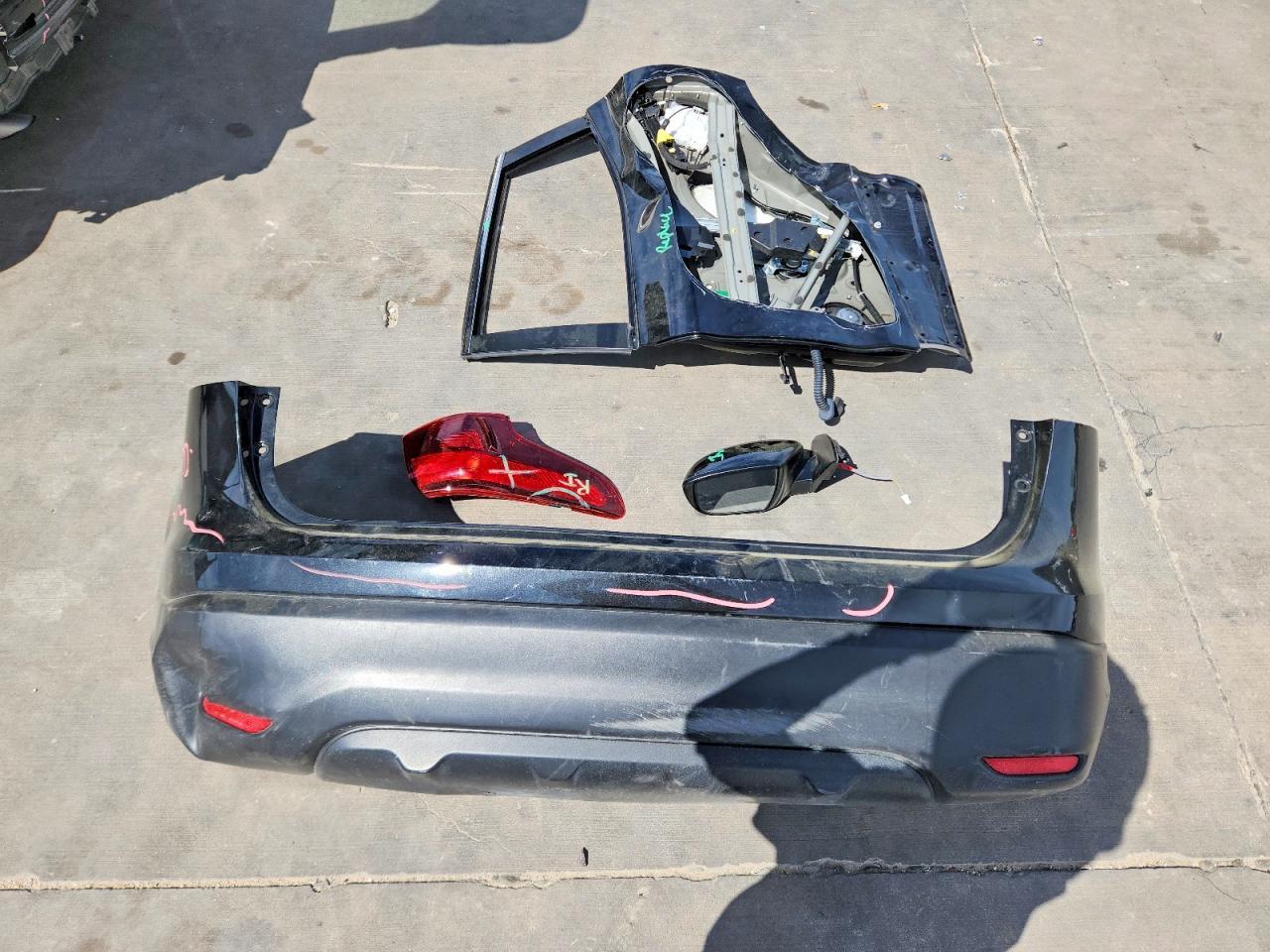 2017 Nissan Rogue Sport S - zdjęcie 13