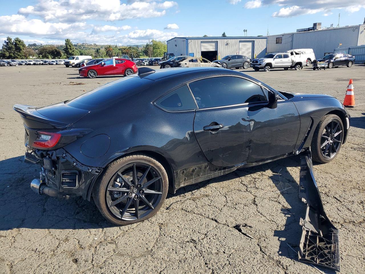 2024 Toyota Gr 86 Premium - zdjęcie 3