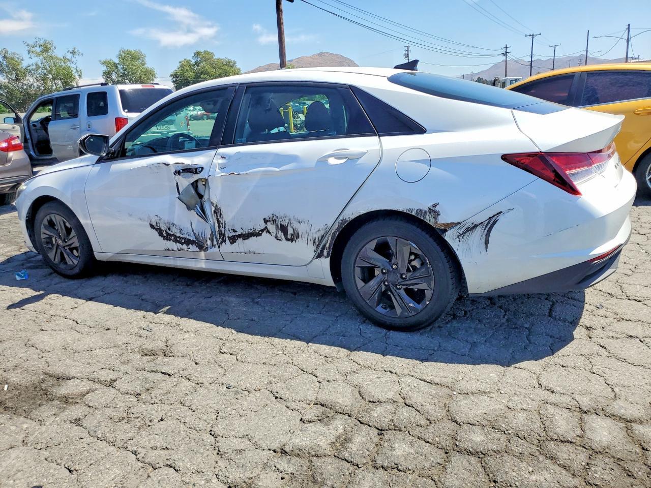 2021 Hyundai Electra - zdjęcie 2