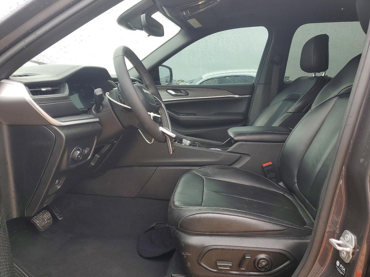2024 Jeep Grand Cherokee L Limited - zdjęcie 7