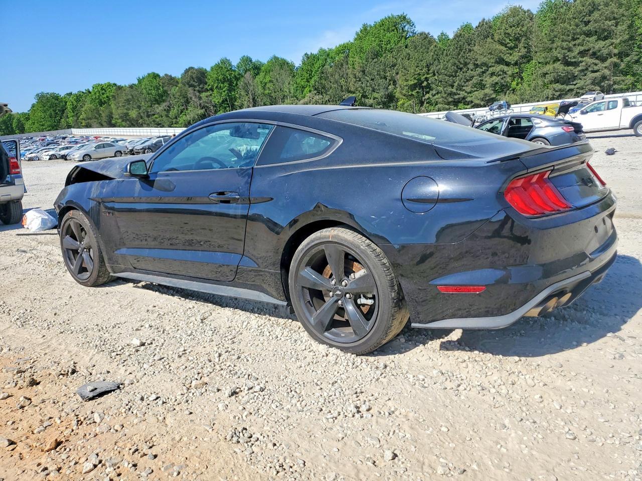 2023 Ford Mustang Gt - zdjęcie 2