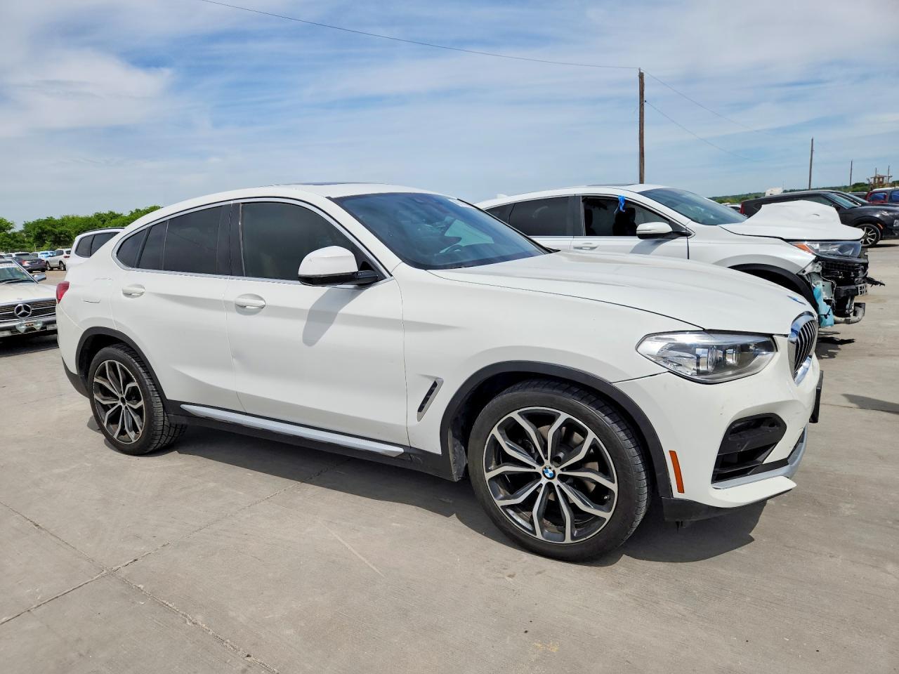 2021 BMW X4 xDrive30I - zdjęcie 4