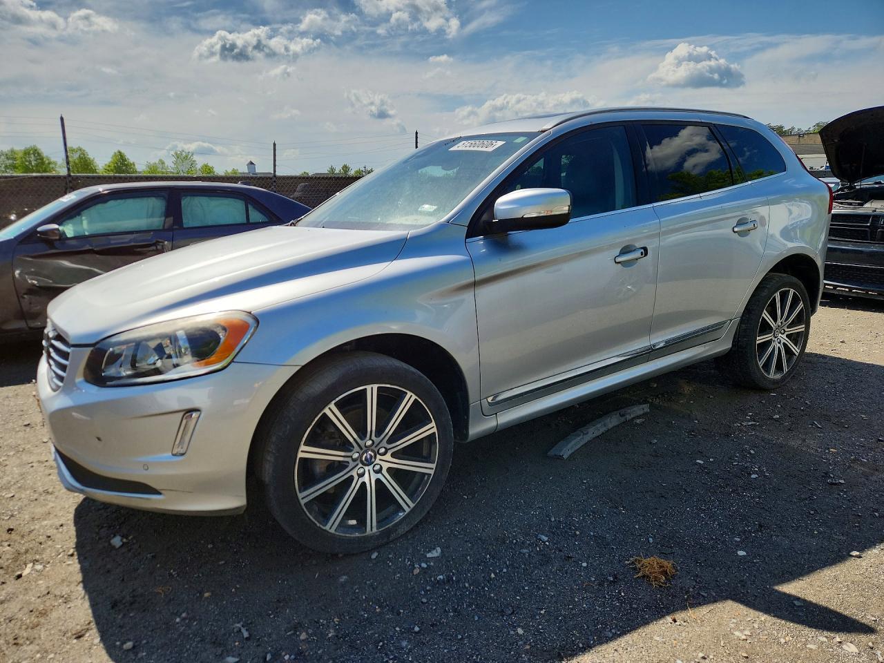 2016 Volvo Xc60 T5 Premier - zdjęcie główne